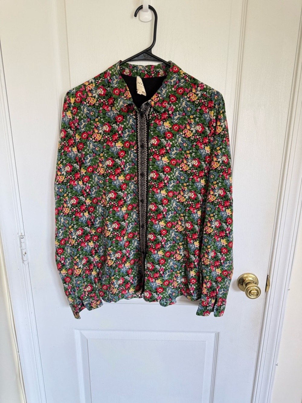 Sezane Green Floral Button-Up Blouse with Pink and Yellow Accents - Picture 3 of 7